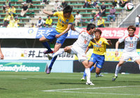 【明治安田Ｊ２ 第9節 栃木vs愛媛】ポストをたたくシュートを見せた西川（栃木）（2/3）