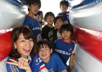 【明治安田Ｊ１ １ｓｔ 第7節 横浜FMvs湘南】Ｊリーグ女子マネ佐藤 美希さんが日産スタジアムに来場！（11/11）