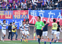 【明治安田Ｊ１ １ｓｔ 第8節 新潟vsFC東京】87分に決勝ゴールを決めた森重（FC東京）（4/5）