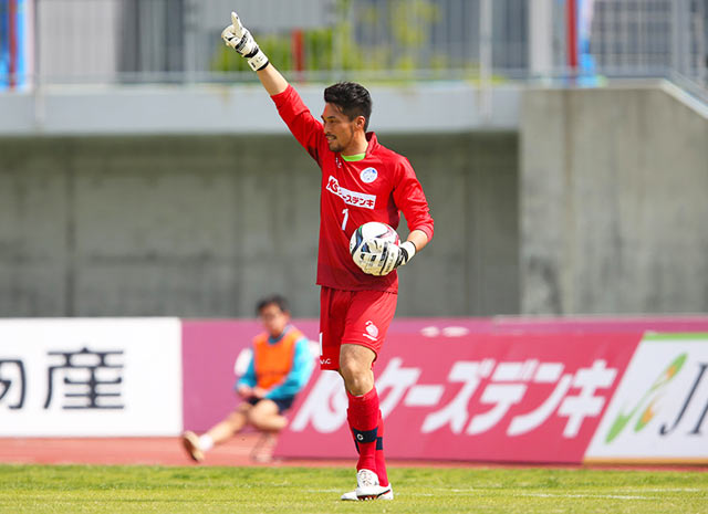 【明治安田Ｊ２ 第10節 水戸vs岡山】値千金のPKストップでホーム3連勝を引き寄せた本間（水戸）（3/3）