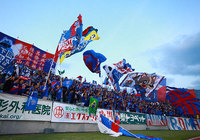 【明治安田Ｊ１ １ｓｔ 第8節 甲府vs浦和】試合前に盛り上がりをみせる甲府のファン・サポーター（8/14）