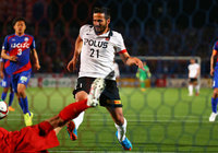 【明治安田Ｊ１ １ｓｔ 第8節 甲府vs浦和】自らのPKのこぼれ球を押し込み、追加点を挙げたズラタン（浦和）（14/14）