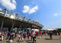 【明治安田Ｊ１ １ｓｔ 第9節 FC東京vs川崎Ｆ】続々と集結するFC東京のファン・サポーター（4/15）