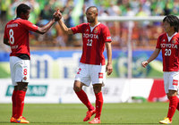 【明治安田Ｊ１ １ｓｔ 第9節 名古屋vs湘南】42分に追加点を決め、リードを2点に広げた川又（名古屋）（3/5）