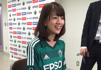 【明治安田Ｊ１ １ｓｔ 第9節 松本vs新潟】笑顔を見せる佐藤 美希さん（7/7）