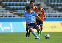 【明治安田Ｊ３ 第9節 YS横浜vs山口】4本のシュートを放ち、気を吐いた吉田（YS横浜）（2/2）