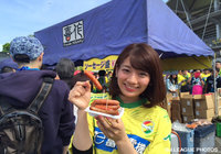 【明治安田Ｊ２ 第11節 千葉vs横浜FC】Ｊリーグ女子マネ佐藤 美希さんがフクダ電子アリーナに来場！（1/8）