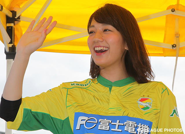 【明治安田Ｊ２ 第11節 千葉vs横浜FC】Ｊリーグ女子マネ佐藤 美希さんがフクダ電子アリーナに来場！（4/8）