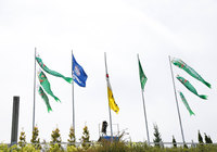 【明治安田Ｊ１ １ｓｔ 第10節 松本vs甲府】こどもの日にちなんでスタジアムに揚げられるこいのぼり（3/17）