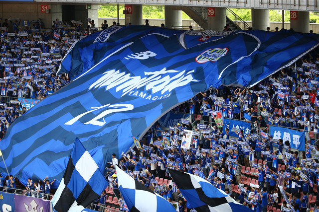 【明治安田Ｊ１ １ｓｔ 第10節 新潟vs山形】スタジアムに集った山形のファン・サポーター（9/17）