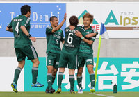 【明治安田Ｊ１ １ｓｔ 第10節 松本vs甲府】79分に均衡を破った喜山（松本）（14/17）