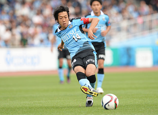 【明治安田Ｊ１ １ｓｔ 第10節 川崎Ｆvs広島】絶妙なパスで決定機を演出した中村（川崎Ｆ）（2/5）