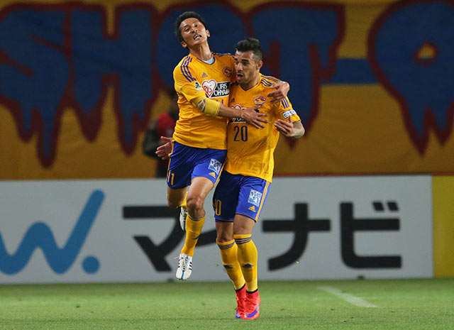 【明治安田Ｊ１ １ｓｔ 第10節 仙台vsFC東京】1点差に詰め寄るゴールを決めたハモン ロペス（仙台）（4/5）