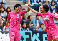 【明治安田Ｊ２ 第13節 磐田vs水戸】CKから今季初ゴールとなる先制点を決めた吉田（水戸 #34）（1/3）