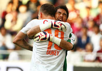 【明治安田Ｊ１ １ｓｔ 第11節 神戸vs清水】試合終了間際のFKをセーブし、リードを守った杉山（清水）（15/15）