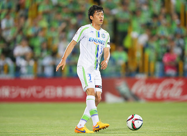 【明治安田Ｊ１ １ｓｔ 第12節 柏vs湘南】巧みなスルーパスで決定機を作った遠藤（湘南）（4/5）