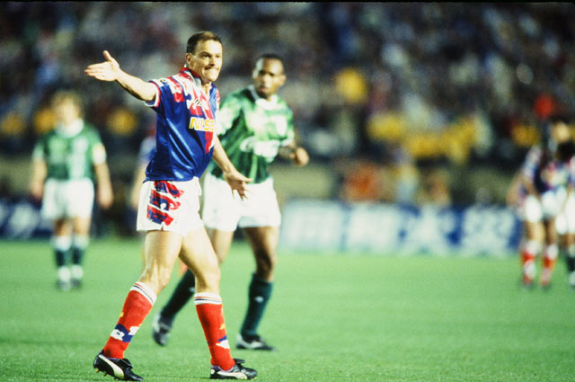 【5月15日はＪリーグの日！1993年 開幕戦プレイバック】横浜Ｍにとっての同点ゴールをマークしたエバートン（15/20）