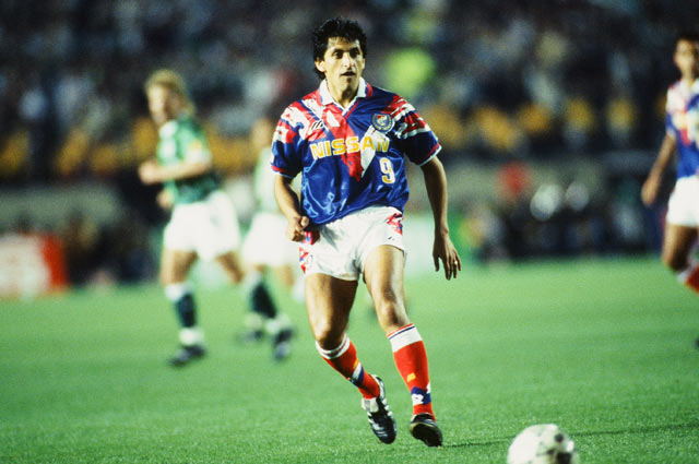 【5月15日はＪリーグの日！1993年 開幕戦プレイバック】Ｊリーグ初代得点王に輝いたディアス（横浜Ｍ）（11/20）