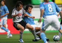 【5月15日はＪリーグの日！ これまでの名シーンを大公開！】2004年5月15日、開幕から首位を独走する磐田を食い止めたのが横浜FM。この勝利で勢いに乗り、１ｓｔステージを制した（3/9）