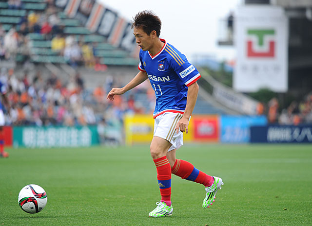 【明治安田Ｊ１ １ｓｔ 第12節 清水vs横浜FM】鋭いドリブル突破から先制点をお膳立てした齋藤(横浜FM)（2/5）