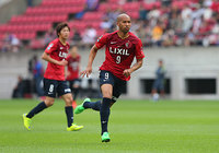 【明治安田Ｊ１ １ｓｔ 第12節 鹿島vs広島】加入後初出場、初ゴールを決めたジネイ（鹿島）（3/5）