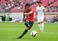 【明治安田Ｊ１ １ｓｔ 第12節 鹿島vs広島】PKを冷静に沈め、同点とした小笠原（鹿島）（2/5）