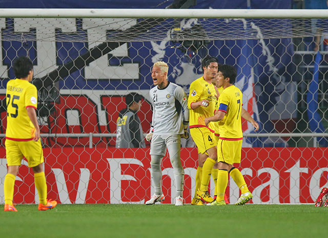 【ＡＣＬ２０１５ ラウンド16 第1戦 水原vs柏】身を挺した好セーブが光った菅野（柏）（13/15）