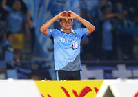 【ＹＮＣ 予選リーグ 第5節 川崎Ｆvs山形】64分にこぼれ球を押し込み、同点としたエウシーニョ（川崎Ｆ）（4/5）