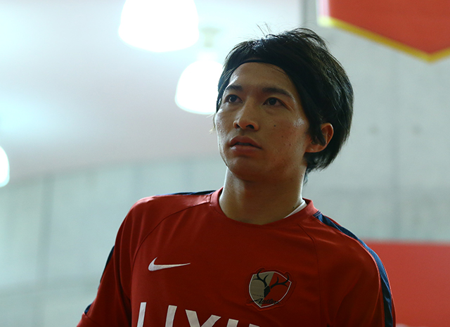 【明治安田Ｊ１ １ｓｔ 第13節 浦和vs鹿島】アウェイ戦に挑む柴崎（鹿島）（6/15）