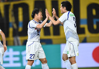 【明治安田Ｊ１ １ｓｔ 第13節 仙台vs甲府】決勝ゴールをアシストした阿部翔（甲府 #27）（2/5）