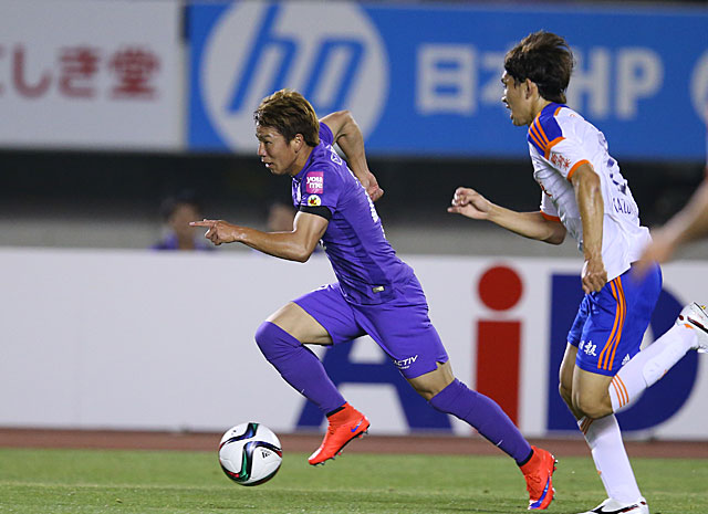 【明治安田Ｊ１ １ｓｔ 第13節 広島vs新潟】今季3点目となる貴重な追加点を挙げた浅野（広島）（4/5）