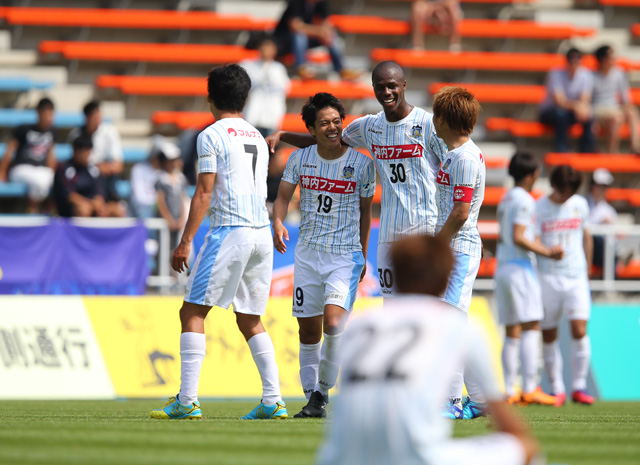 【明治安田Ｊ２ 第15節 福岡vs讃岐】今季最多3ゴールで讃岐が快勝（3/3）
