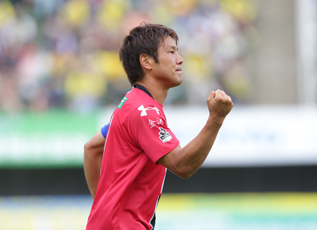 【明治安田Ｊ２ 第15節 栃木vs金沢】今季9点目となる同点ゴールを決めた清原（金沢）（2/3）