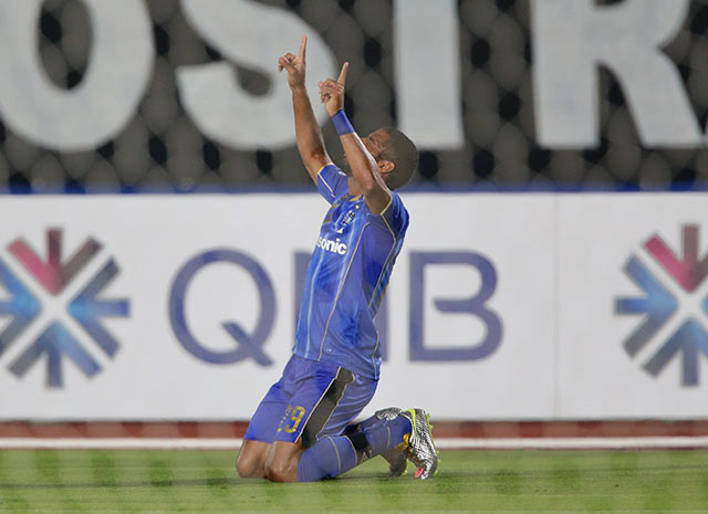 【ＡＣＬ２０１５ ラウンド16 第2戦 Ｇ大阪vsFCソウル】ヘディングシュートで先制点を決めたパトリック（Ｇ大阪）（5/10）