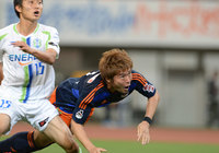 【ＹＮＣ 予選リーグ 第6節 新潟vs湘南】ヘディングで追加点を決めた山崎（新潟）（4/5）