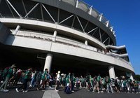 【明治安田Ｊ１ １ｓｔ 第14節 鹿島vs松本】アウェイである県立カシマサッカースタジアムに集う、松本のファン・サポーター（2/15）