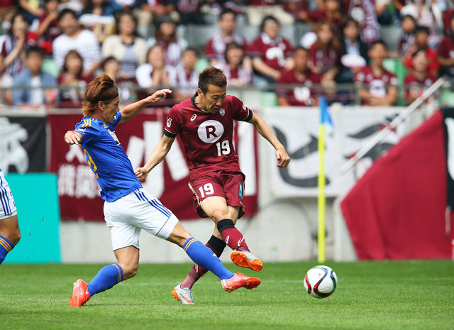 【明治安田Ｊ１ １ｓｔ 第14節 神戸vs仙台】惜しいシュートを放った渡邉（神戸）（2/5）