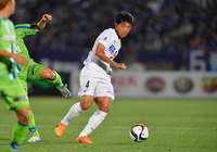 【明治安田Ｊ１ １ｓｔ 第14節 湘南vs広島】この試合も先発フル出場で守備を支えた水本（広島）（3/5）