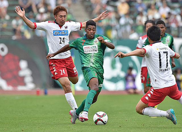 【明治安田Ｊ２ 第18節 岐阜vs札幌】シュート数では上回るものの、1点が遠かった岐阜（2/3）