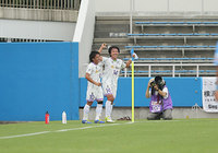 【明治安田Ｊ３ 第16節 YS横浜vs藤枝】今季2点目となる先制ゴールを決めた小川（藤枝）（1/2）