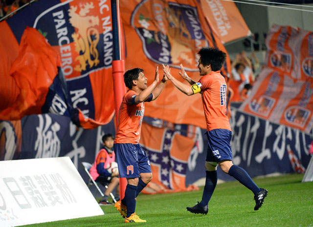 【明治安田Ｊ３ 第16節 長野vs鳥取】試合終盤に貴重な追加点をもたらした向（長野）（2/2）