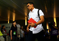 【明治安田Ｊ１ １ｓｔ 第16節 神戸vs浦和】スタジアムに到着した槙野（浦和）（13/35）