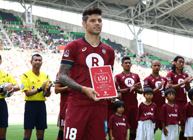 【明治安田Ｊ１ １ｓｔ 第16節 神戸vs浦和】Ｊ１通算150ゴールを達成したマルキーニョス（神戸）（20/35）