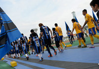 【明治安田Ｊ１ １ｓｔ 第16節 Ｇ大阪vs仙台】ピッチに入場する両チームの選手たち（7/15）