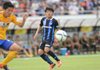 【明治安田Ｊ１ １ｓｔ 第16節 Ｇ大阪vs仙台】初スタメンながら落ち着いたプレーを見せる堂安（Ｇ大阪）（9/15）