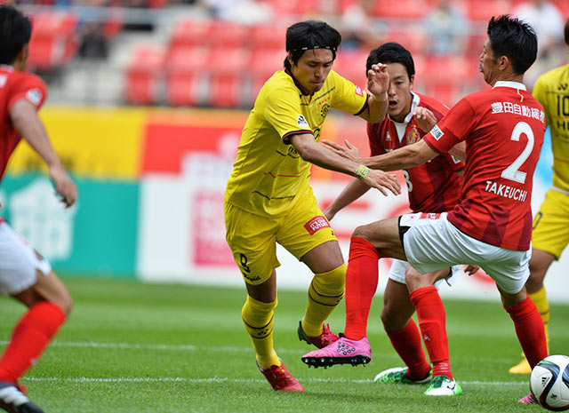 【明治安田Ｊ１ １ｓｔ 第16節 名古屋vs柏】厳しいマークを受け、無得点に終わった工藤（柏）（5/5）