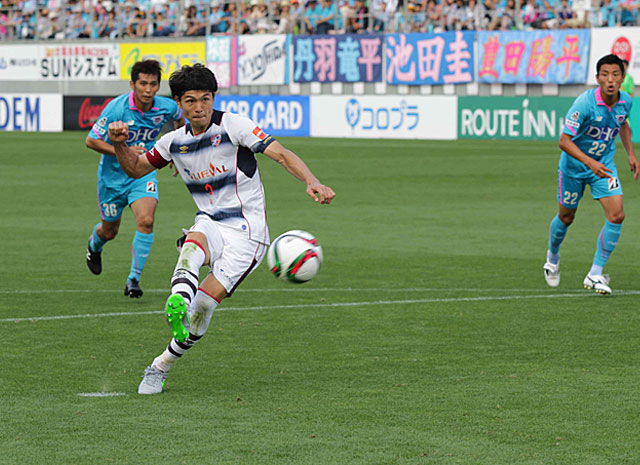 【明治安田Ｊ１ １ｓｔ 第16節 鳥栖vsFC東京】PKを冷静に沈めた森重（FC東京）（4/5）