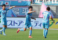 【明治安田Ｊ１ １ｓｔ 第16節 鳥栖vsFC東京】CKを頭で合わせ、先制点を決めた金 民友（鳥栖）（1/5）