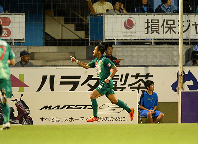 【明治安田Ｊ２ 第19節 磐田vs岐阜】この日2点目のゴールで試合をひっくり返した難波（岐阜）（3/3）