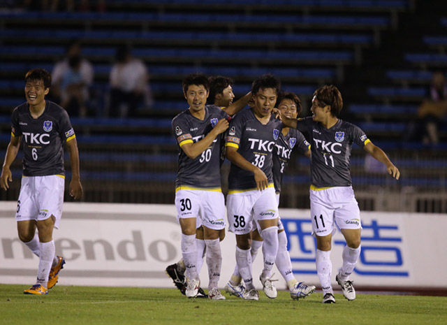 【明治安田Ｊ２ 第19節 京都vs栃木】80分に同点ゴールを決めた中美（栃木）（2/3）